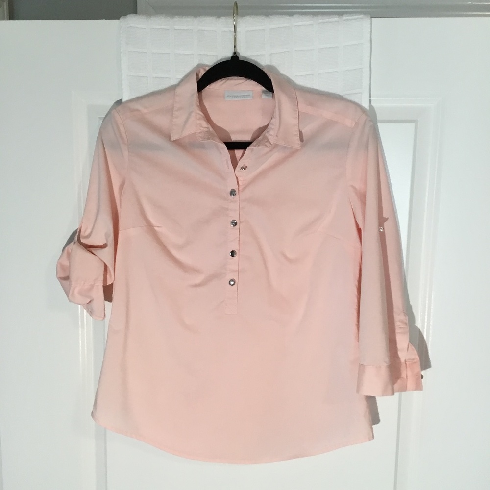 New York & Company Stretch Ladies Pullover Top Light Peach Size XS